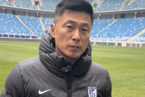 bob官网-李国旭:满意队员高强度跑动在中超领先 大连英博力争在中超站稳